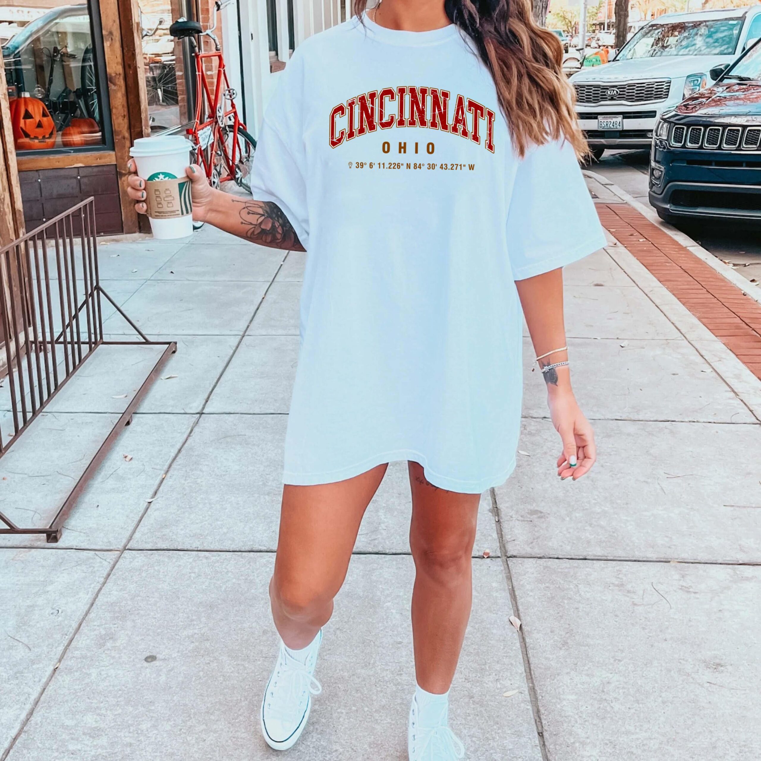 5504306_Cincinnati Ohio Crewneck Sweatshirt, College Style Sweater, Cincinnati_bhhh_Elaine2 copy